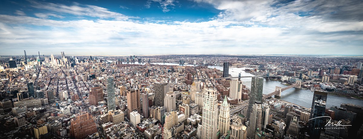 New York Buildings

#railtrip with @isasyk

#nyc #explorenyc #newyork #newyorkcity #WhatsGoodNYC #NewYorktravel #urbanphotography #photography #urban #travel #cityscape @lightroom @OneWTC #OneWorldNYC @EmpireStateBldg #esbobservatory #brooklynbridge