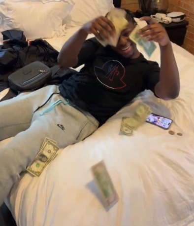 life lately💸💸💸