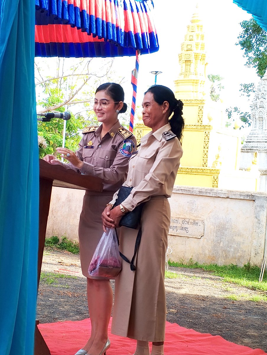 ញញឹមពោរពេញដោយស្មារតីទទួលខុសត្រូវខ្ពស់