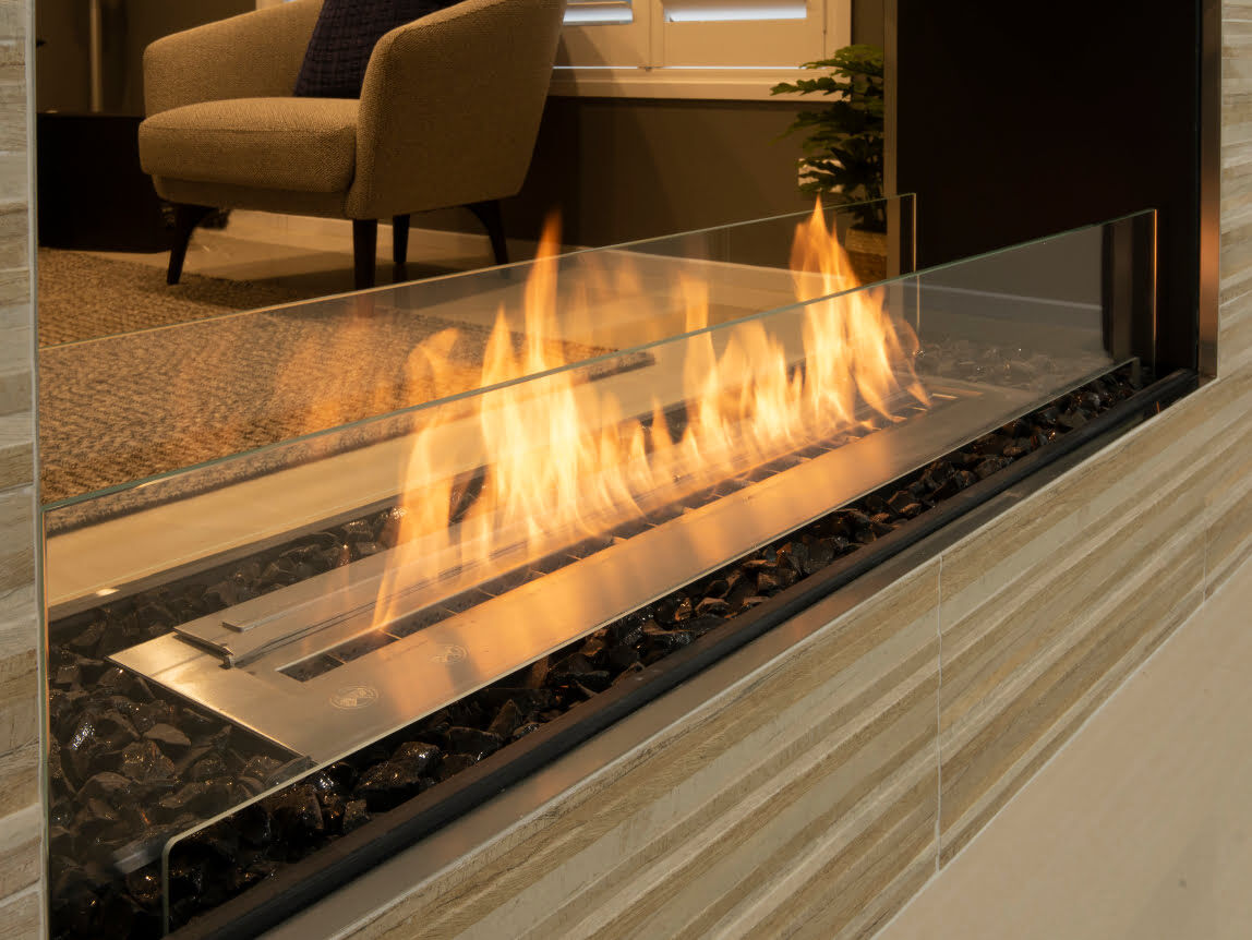 chamadesign_au's tweet image. 🌟 Elevate your living space effortlessly with Flex Fireplaces. No gas lines, no electricity, no venting needed. Just slot into timber frame, add finishing material and enjoy! #EasyInstallation #ModernLiving #FlexFireplace