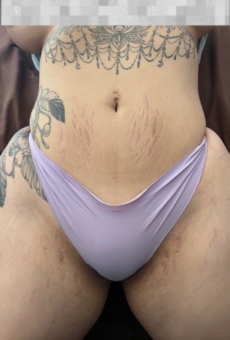 I was told they look like tiger stripes! So is there anybody who actually likes these? https://t.co/