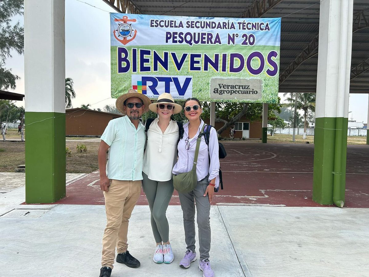 agropecuarioRTV's tweet photo. Hoy miércoles visitamos el bello puerto de #Alvarado, #Veracruz.
Próximamente lo verán en nuestro programa…

#VeracruzAgropecuario
#ProduceOrgullo https://t.co/H4h6CVaghd