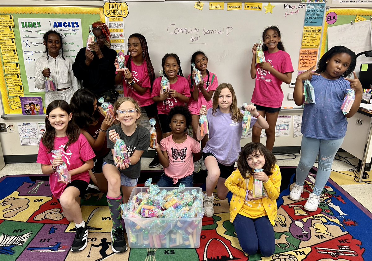 Emily__Petersen's tweet photo. Our @hcpss_sfes Girls on the Run team loved completing their service projects today making summer activity packs for kids in the community and thanking our amazing support staff! Now it’s almost @GOTRcentralmd 5k time… 🌟 https://t.co/N5OY7HS0XV