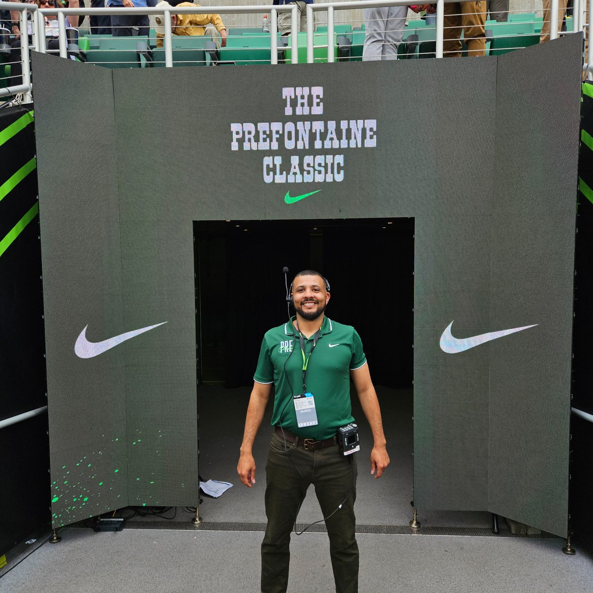 Coach Kindell (@coachkindell) on Twitter photo Had a blast this last weekend working the <a href="/nikepreclassic/">Nike Prefontaine Classic</a> meet at Hayward Field! As a native Oregonian who grew up watching this meet, it was a pleasure to come out and support!
Huge shout out to <a href="/TrackTownUSA/">TrackTown USA</a> for the opportunity! Had a blast this last weekend working the <a href="/nikepreclassic/">Nike Prefontaine Classic</a> meet at Hayward Field! As a native Oregonian who grew up watching this meet, it was a pleasure to come out and support!
Huge shout out to <a href="/TrackTownUSA/">TrackTown USA</a> for the opportunity!