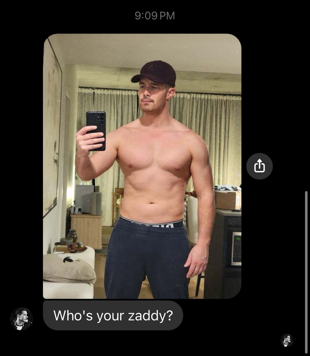 yoscote's tweet photo. These are the texts I get when he’s working out 🐴 https://t.co/vWRYrQ5qd8