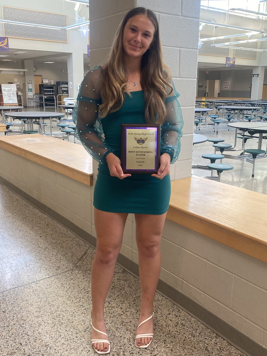 Thank you HSHS softball, senior year has been everything I could ask for. I am grateful to have been selected our team’s Most Valuable Player by our coaching staff and grateful to have been selected All Confrence alongside my teammates <a href="/Kendall35132777/">Kendall Wallace</a> and <a href="/BolesKaylyn/">Kaylyn Boles</a>.