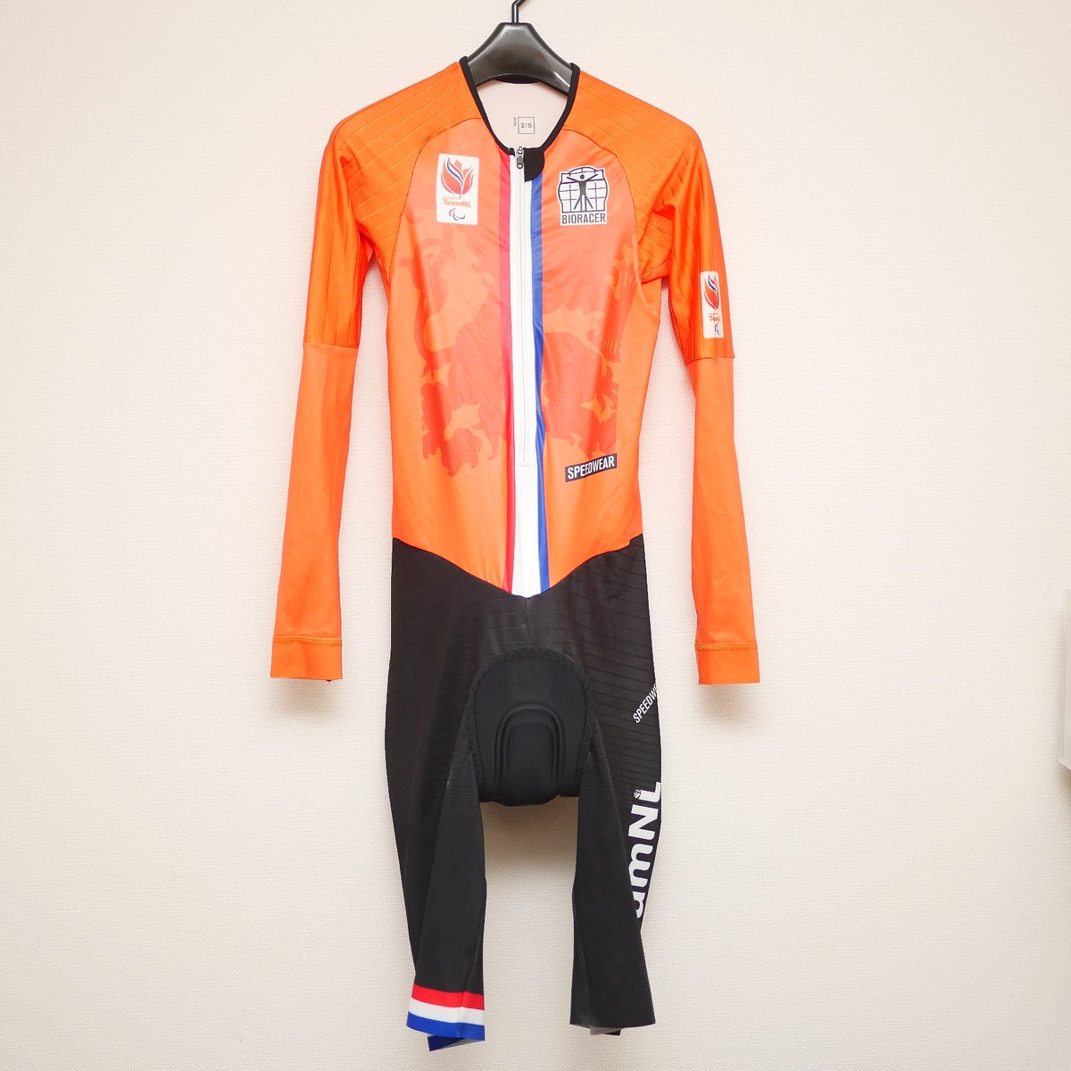 Cyclisme11's tweet photo. プロチーム支給品販売
オランダナショナルチーム
スキンスーツ
Bioracer製 美品 サイズ2-S(国内M相当)
24,800円
#ロードバイク物販 #jspocycle #GCNjapan #選手支給品 https://t.co/7rqLiP8ilF