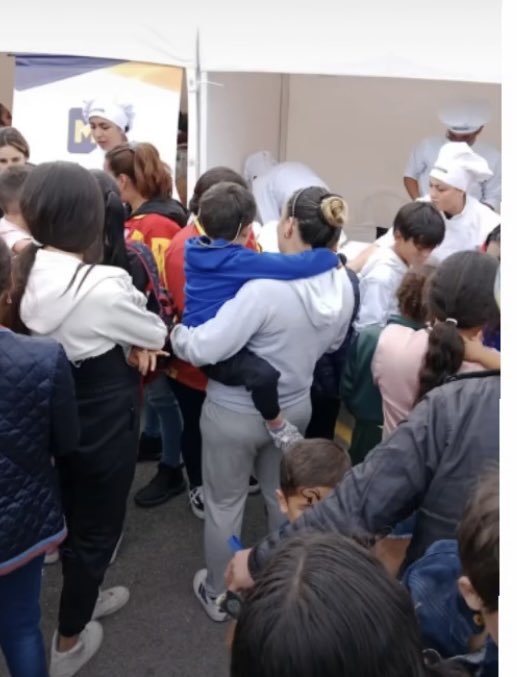 Tardes de Bienestar, hoy con el apoyo de nuestro afiliado Boca Cocina Latina en el Parque Bello Horizonte Localidad San Cristobal <a href="/Areandina/">Areandina</a> <a href="/bocacocinalatin/">boca cocina latina</a> <a href="/CaroDeik/">Caro Deik</a> <a href="/AcodresCo/">Acodrés</a>