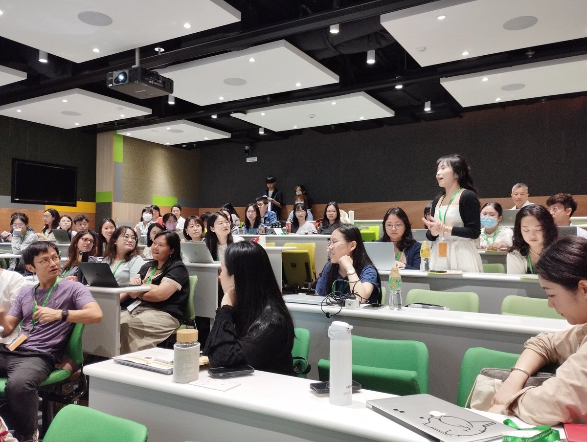 ECE_EdUHK's tweet image. We have kicked off the first day of #InSuDoc2024 with a welcome from Prof Kerry Lee &amp;amp; Dr Alfredo Batista (@Dr_A_Bautista), introduction of students, and the first keynote workshop by Prof Susan Irvine! #ECE #EdUHK
