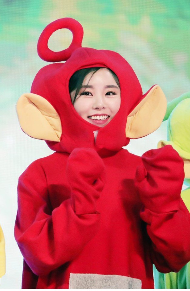 My favorite, one of the cutest Teletubbies EVER!! 🦋💙 5 DAYS and counting!! #WHEEIN #MAMAMOO #Whee