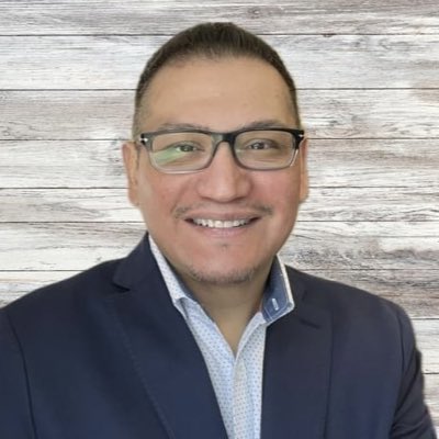 GHarstadRealtor's tweet photo. #NewProfilePic https://t.co/8dxqXIfhqj