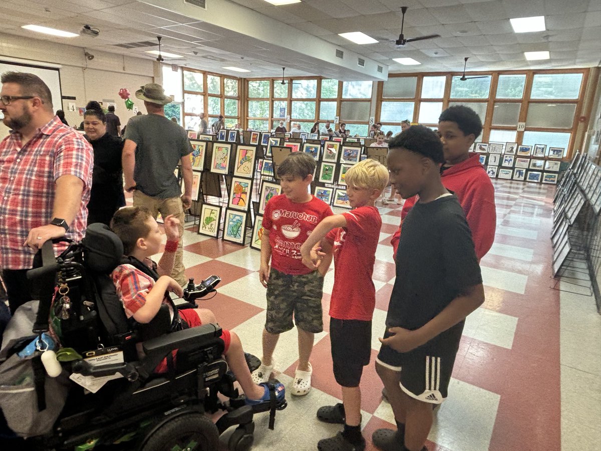 Lloyd Road School tweet media