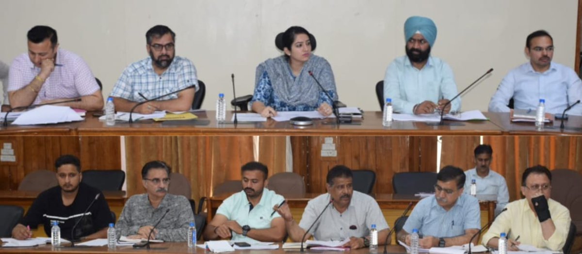 DC Udhampur @rai_saloni chairs a comprehensive review meeting to assess the progress achieved in various schemes under Jal Jeevan Mission (JJM) & emphasizes on expediting work to achieve 100% FHTC's & Har Ghar Jal Certification in the District. @diprjk