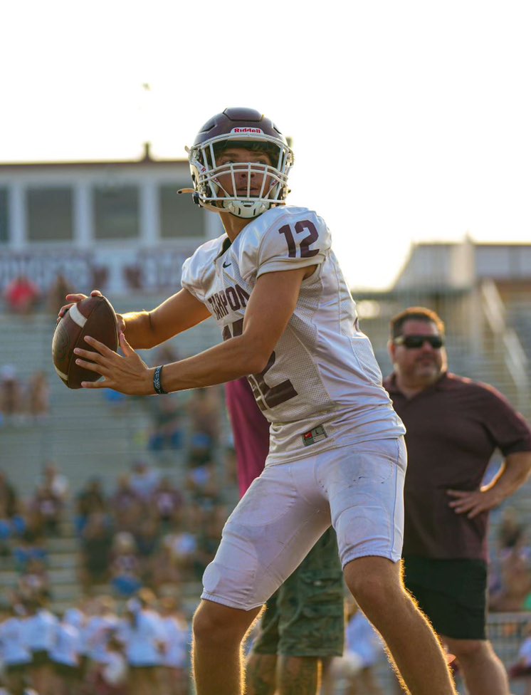 Green Zone preps Recruiting inc. (@coachgreen_3) on Twitter photo Midwest Retreat Top 10
*Quarterbacks*
Features No. 7 John Angelo, A 6’4 QB with a big arm! Has touch on his deep ball and can make all the throws. Threw for 1k plus adding 7Tds a season ago and looks to prove he has what it takes entering his senior yr!
<a href="/RealNews102/">Drew Johnson</a> <a href="/QBHouse55/">Coach Bj Hall</a> Midwest Retreat Top 10
*Quarterbacks*
Features No. 7 John Angelo, A 6’4 QB with a big arm! Has touch on his deep ball and can make all the throws. Threw for 1k plus adding 7Tds a season ago and looks to prove he has what it takes entering his senior yr!
<a href="/RealNews102/">Drew Johnson</a> <a href="/QBHouse55/">Coach Bj Hall</a>