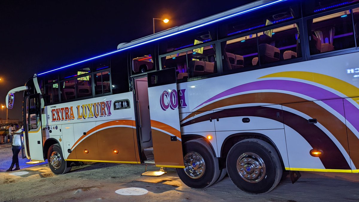 MajeshBakar's tweet photo. @TBoundBuses nani kakwambia Kaskazini Hakuna zenye #azamtv?😀 https://t.co/OvgXQbdHnz