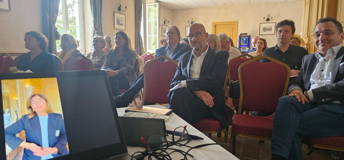 APSTfr's tweet image. Retour en image sur la participation de notre secrétaire Général Emmanuel TOROMANOF aux Rencontres Régionales des EdV à Challes les Eaux 

Cet événement a été une excellente occasion pour l'APST de se connecter avec d'autres professionnels du secteur en région. 
@LesEntDuVoyage