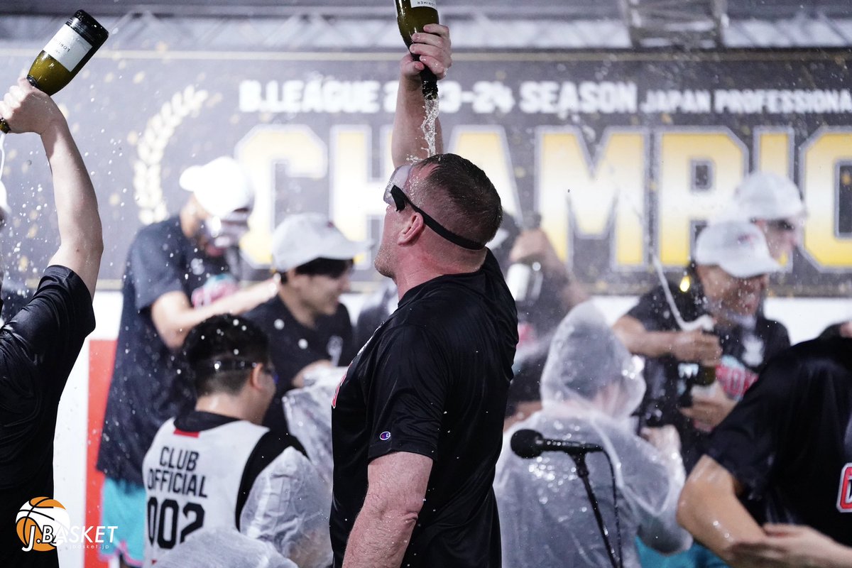 𝗝 𝗯𝗮𝘀𝗸𝗲𝘁 tweet media