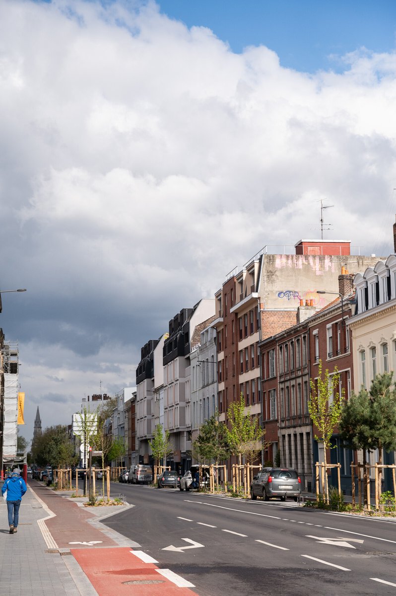 La rue Solférino fait peau neuve ✨ Rendez-vous vendredi 31 mai - 17h devant le 284, rue Solférino, pour l'inauguration de la phase 1 de la métamorphose entre le boulevard Victor Hugo et la place Philippe Lebon. Infos pratique et calendrier de la suite de la métamorphose