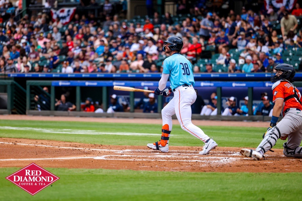 After falling behind 6-0 in the early innings, the Space Cowboys came storming back to take down Las Vegas 20-7 on Wednesday night, thanks in part to an 8 RBI game by Trey Cabbage. 

<a href="/RedDiamond/">Red Diamond Coffee & Tea</a> Recap - atmilb.com/4ecmPei