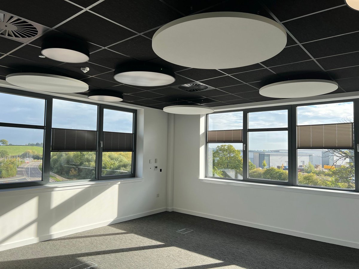 UMC_Architects's tweet image. This week’s Throwback Thursday is taken from our office portfolio with a new build facility for Zwick Roell at Worcester Six Business Park. UMC Architects were appointed by @stofordltd and novated to @bennimangroup who were the Main Contractor.