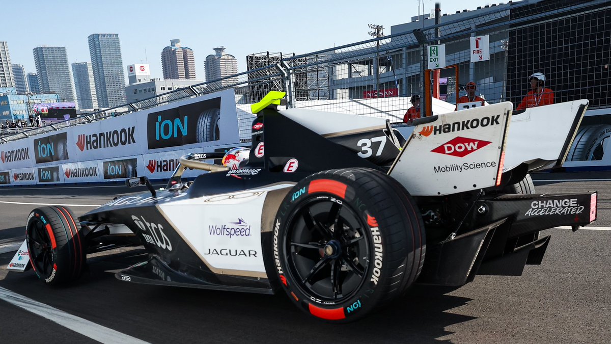 New Zealand’s Nick Cassidy leads the ABB FIA Formula E World Championship standings by a margin of 25 points. But there are still plenty of scores up for grabs on the two remaining race weekends at the Hankook Portland E-Prix and the Hankook London E-Prix 💪

#Hankook #Motorsport