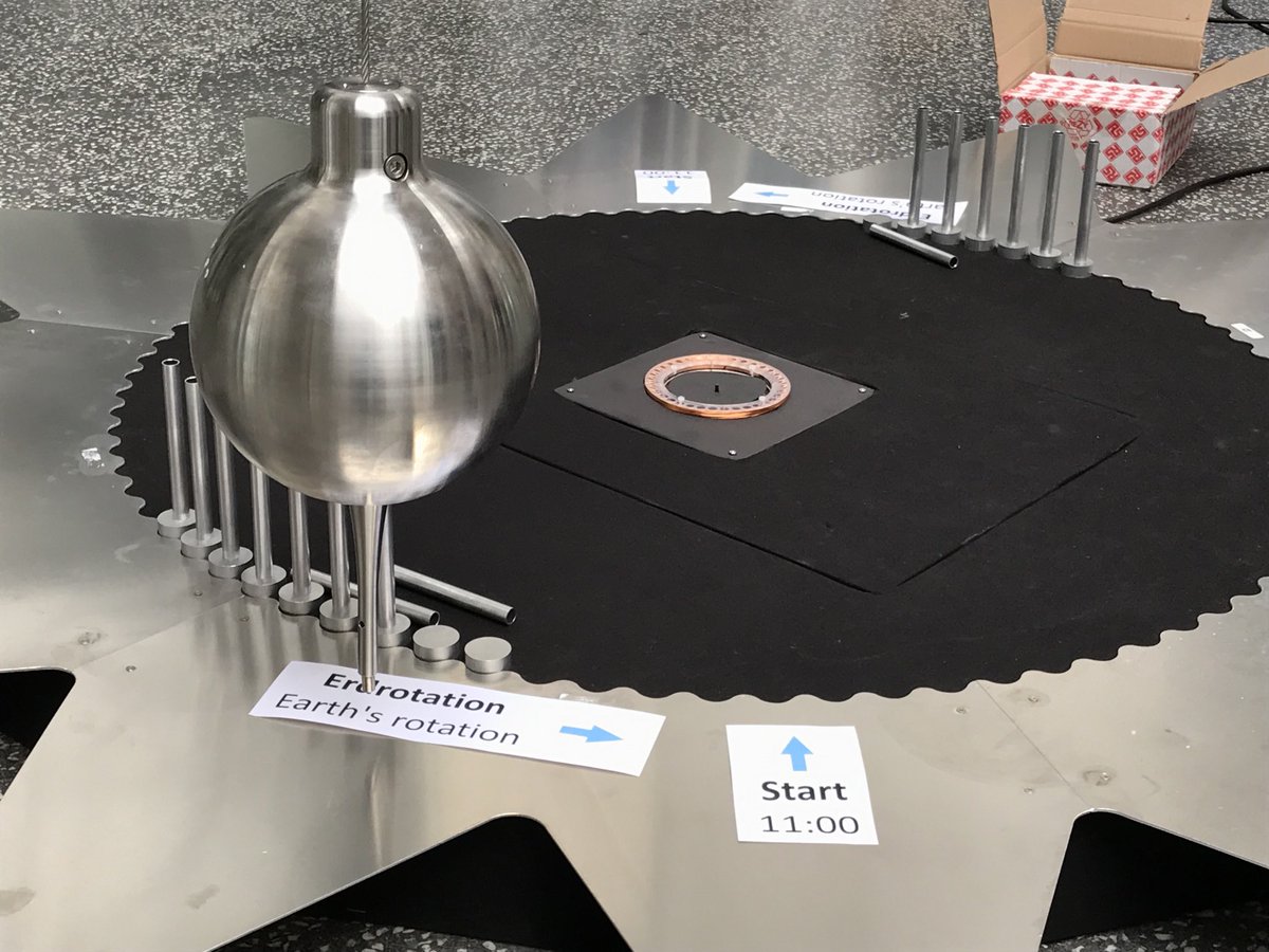 MPI für Struktur und Dynamik der Materie (@mpsdhamburg) on Twitter photo Wir haben da etwas für Euch vorbereitet! 🙂
Das Foucaultsche Pendel schwingt am Science City Day, 1. Juni! Kommt vorbei, seht, wie sich die Erde dreht und erfahrt mehr über die Forschung am MPSD, <a href="/desy/">DESY (Deutsch)</a> <a href="/unihh/">Universität Hamburg</a> <a href="/EMBLHamburg/">EMBL Hamburg</a>, <a href="/EuropeanXFEL/">European XFEL</a> etc.
<a href="/ndwhh/">Science City Day</a> Wir haben da etwas für Euch vorbereitet! 🙂
Das Foucaultsche Pendel schwingt am Science City Day, 1. Juni! Kommt vorbei, seht, wie sich die Erde dreht und erfahrt mehr über die Forschung am MPSD, <a href="/desy/">DESY (Deutsch)</a> <a href="/unihh/">Universität Hamburg</a> <a href="/EMBLHamburg/">EMBL Hamburg</a>, <a href="/EuropeanXFEL/">European XFEL</a> etc.
<a href="/ndwhh/">Science City Day</a>
