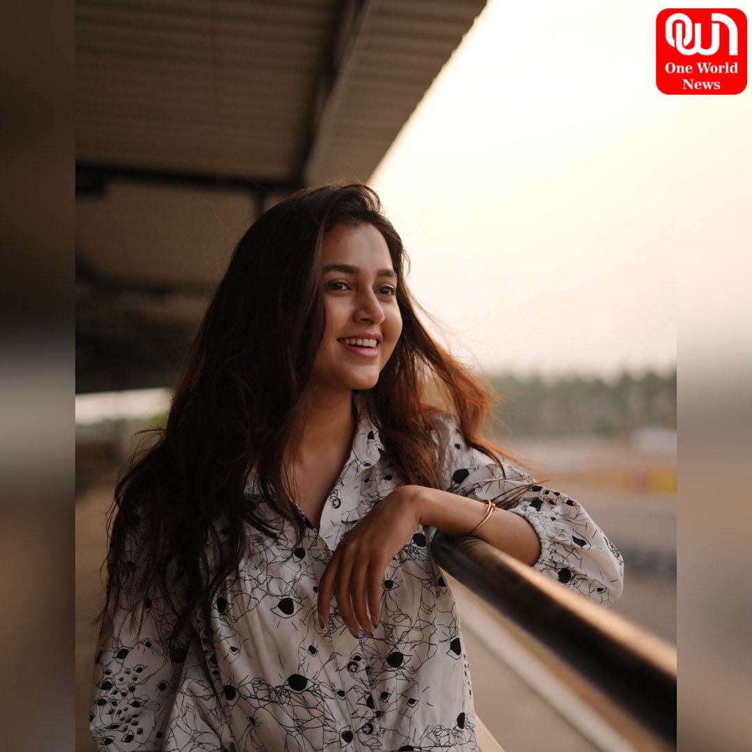 Naagin Actress Tejasswi Prakash Wows Fans with Minimal Makeup Look

#TejasswiPrakash #beauty #actress #oneworldnews