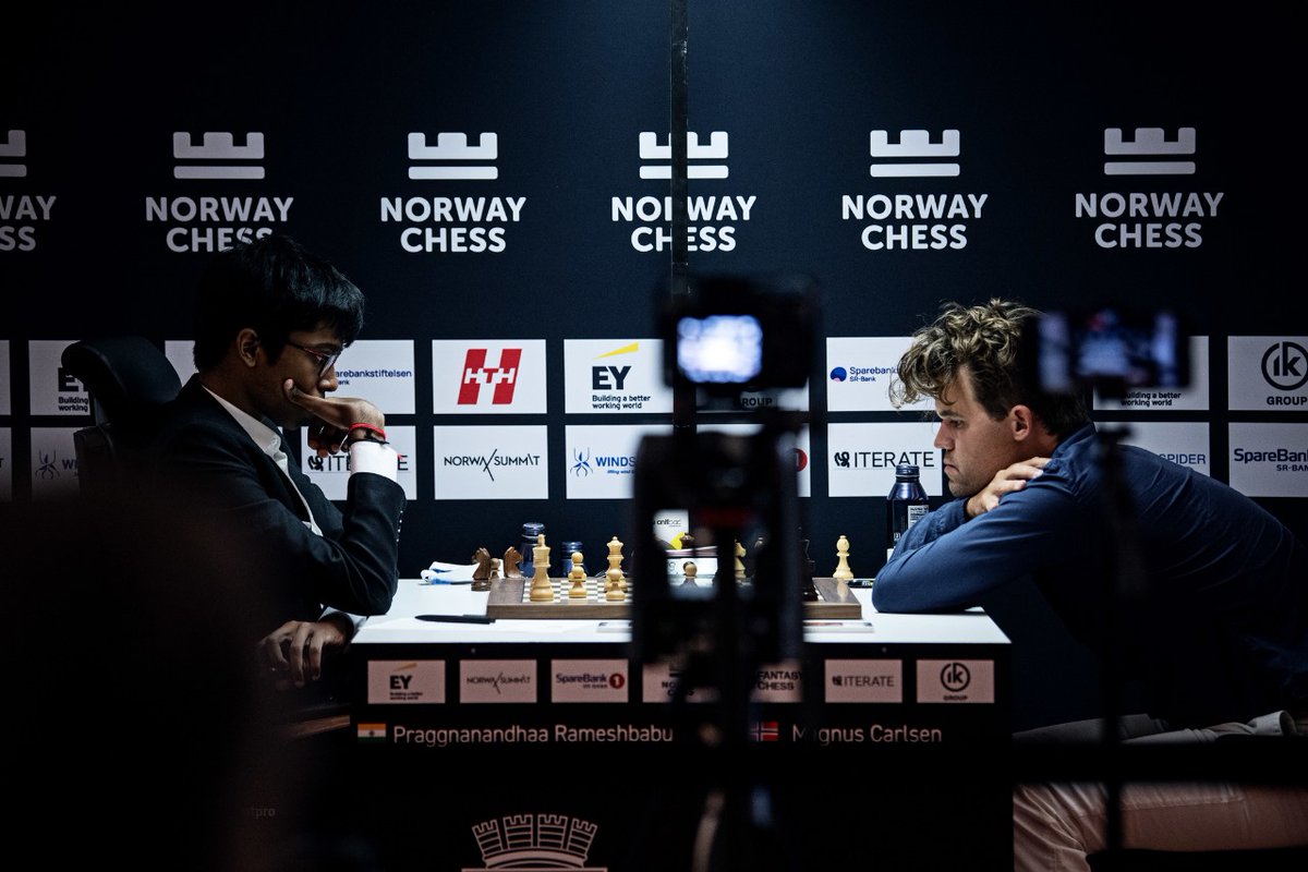 Momentous!! 18 year old Indian Chess Prodigy Rameshbabu Praggnanandhaa defeats #MagnusCarlsen in a classical chess game on Carlsen's home ground. @MIB_India @prasarbharati @airnewsalerts