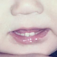 jungkook's little teeth ♡