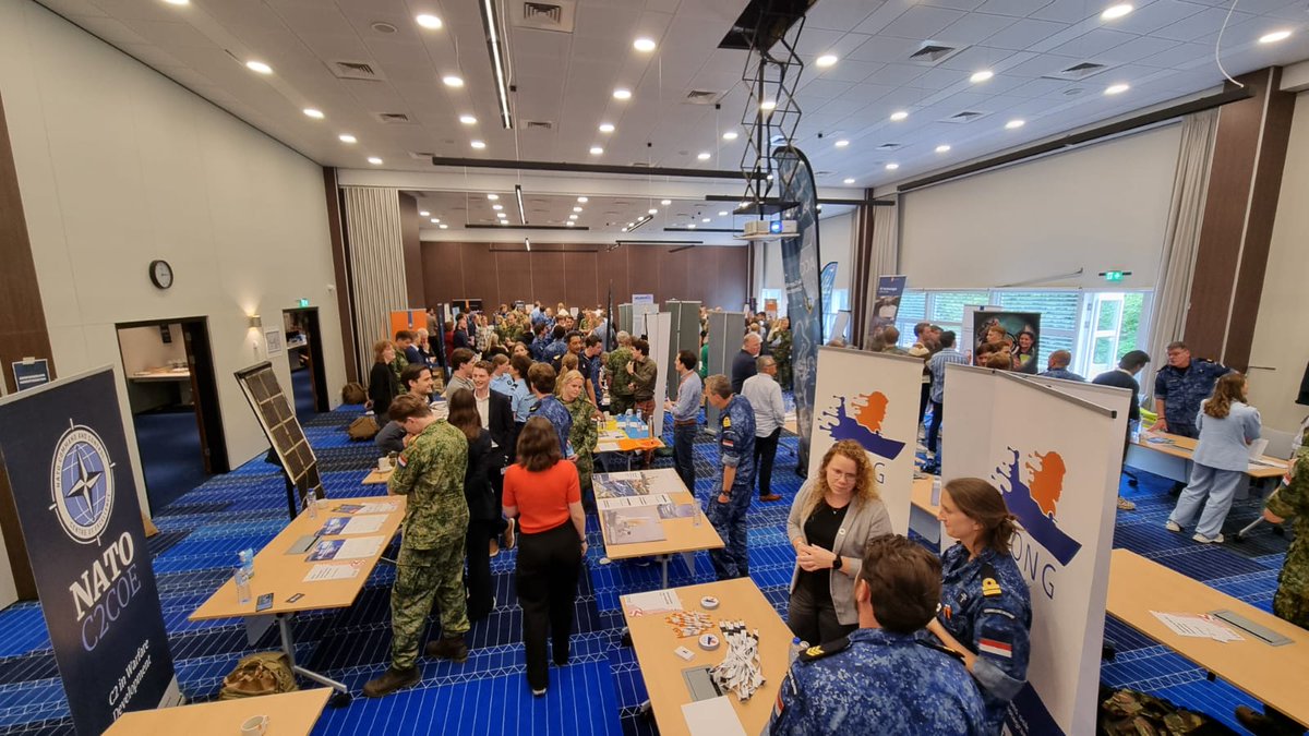 The NATO C2COE participated in the Defensity College employer day, held in Amsterdam. At this event, Dutch students could gather more information about various employers offering opportunities to combine working and studying within the Dutch armed forces.

c2coe.org/defensity-coll…