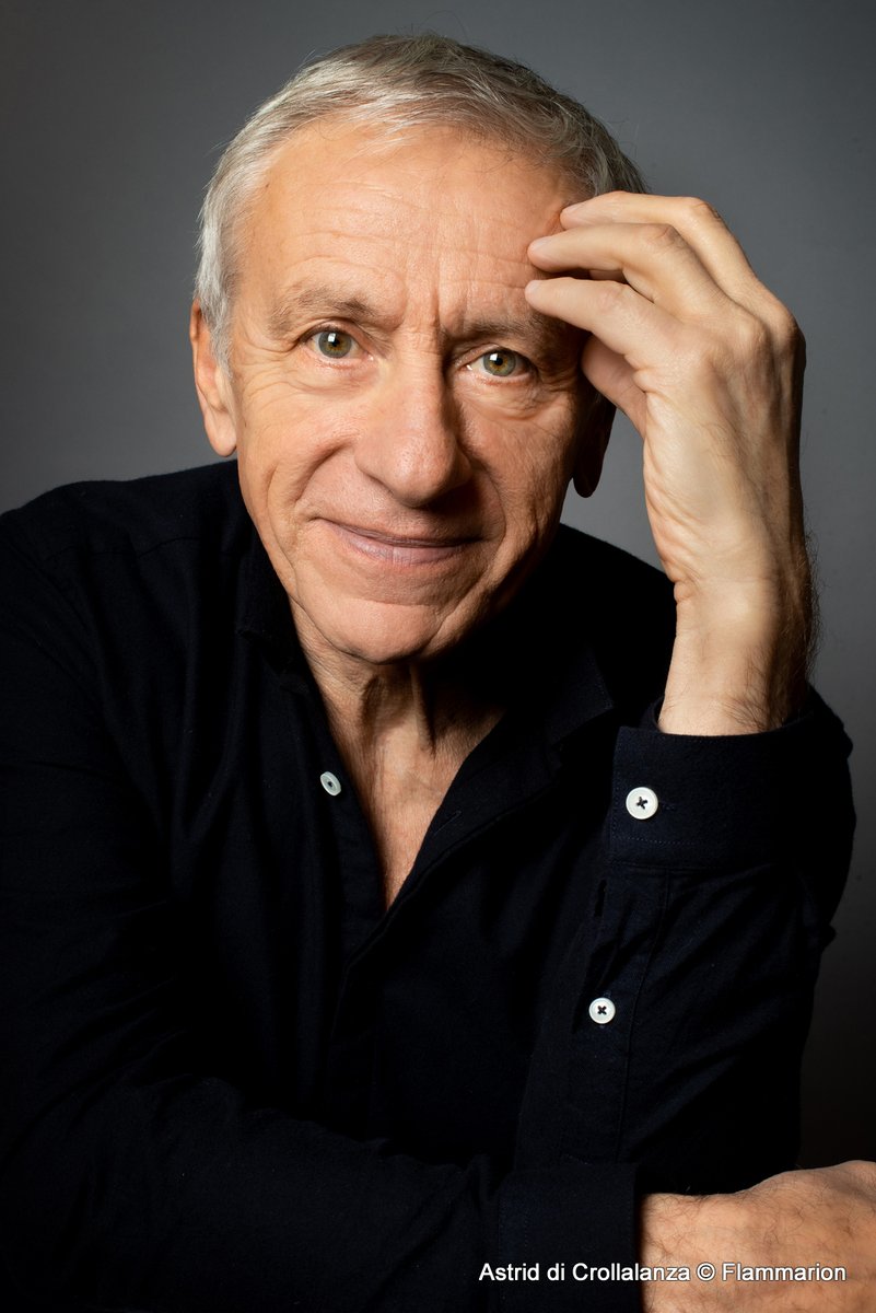 #LirÔlac 2024 #talloires #montmin Voici les premiers noms parmi la vingtaine d'auteurs attendus 5 &amp; 6 Octobre : François Sureau (S’en aller, Gallimard), Lydie Salvayre (Depuis toujours nous aimons les dimanches, Seuil) et Jean-Christophe Rufin (D’or et de jungle, Calmann-Lévy).