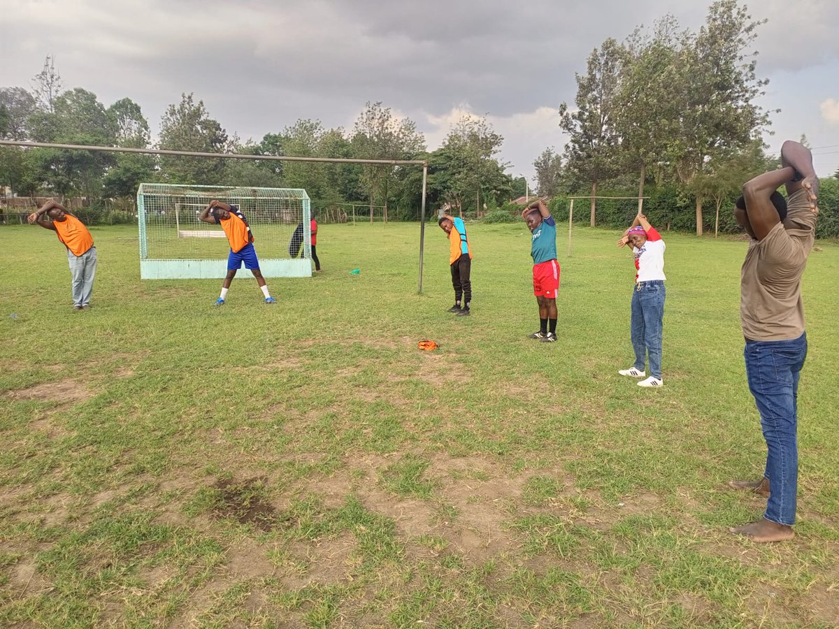 The Nakuru Journalists Association Football team had a great training session at Nakuru Day Secondary School yesterday, gearing up for an exciting friendly match this Sunday, June 2nd at Nakuru ASK Grounds. Join us! Kick-off at 10 AM. #NakuruJournalistsFC