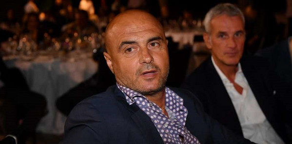 🟡🔴 Giannini: 'Ancora oggi Agostino è un simbolo per gli altri capitani. Era il punto di riferimento del gruppo'

▶️bit.ly/3UYOHd3

#AsRoma