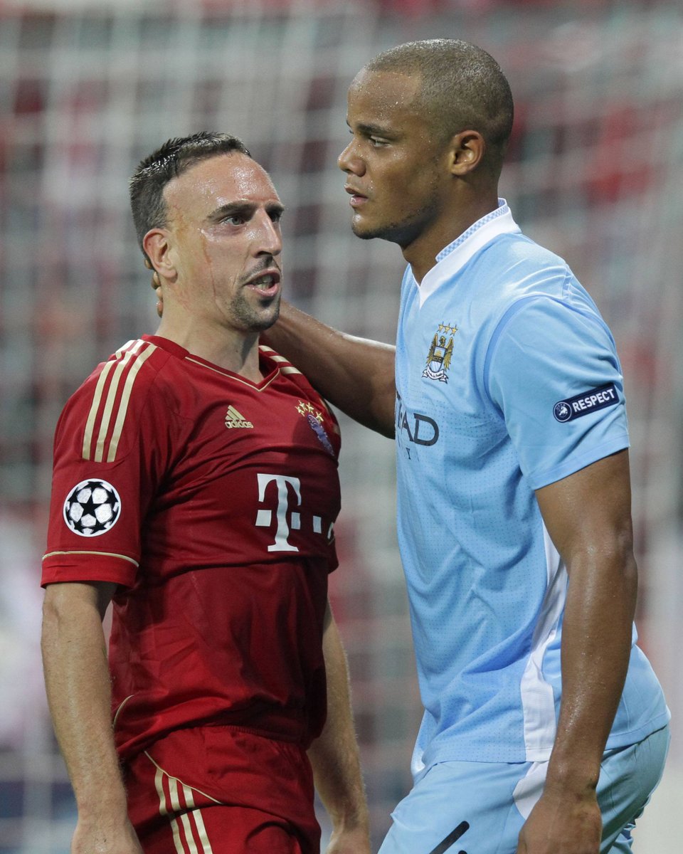 FCBayernEN's tweet image. Wait a minute...

We know that face 🤗

#MiaSanMia