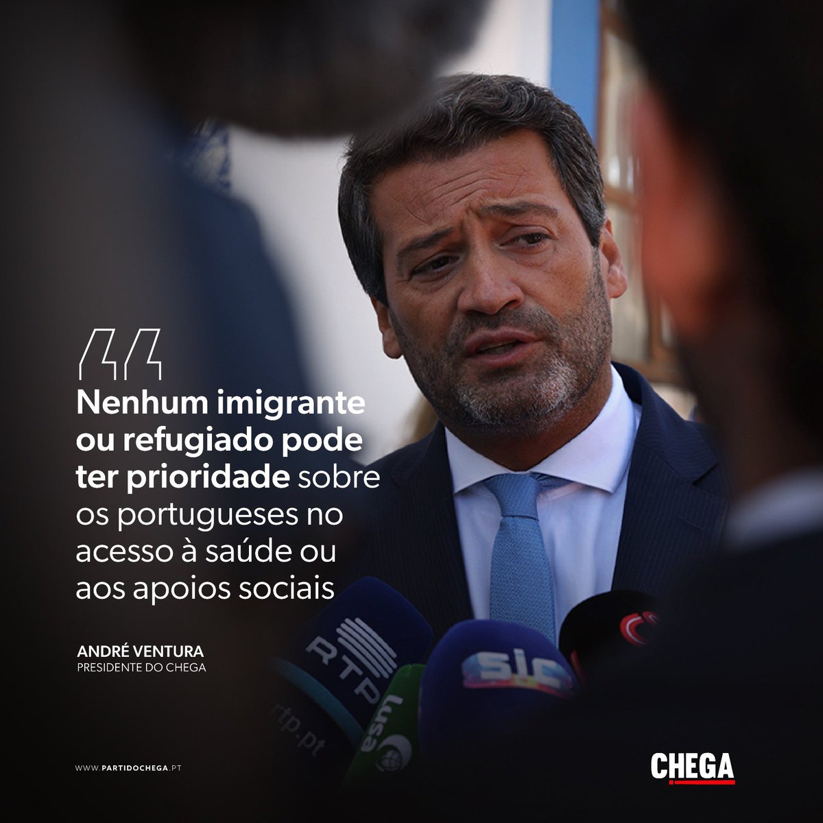 Sim, nenhum imigrante ou refugiado deve ter prioridade sobre os portugueses. Primeiro, devemos garantir o bem-estar dos nossos, só depois podemos ajudar quem nos procura. Terá isso alguma coisa de racismo ou xenofobia? Claro que não!

Haverá algum país no mundo que priorize os