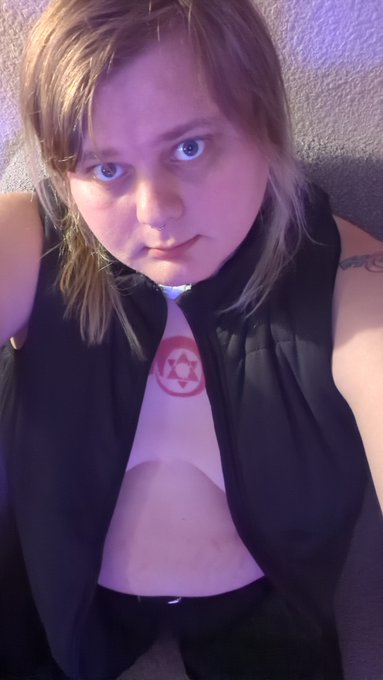 I started this year at 340 lbs I am 317 lbs. 100 lbs to go https://t.co/gqakvY8kIk<a href="/tag/porn"class="tags"><span>#porn</span></a><a href="/tag/bbw"class="tags"><span>#bbw</span></a><a href="/tag/masturbation"class="tags"><span>#masturbation</span></a><a href="/tag/chastity"class="tags"><span>#chastity</span></a>