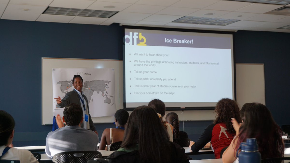DFB_UM's tweet photo. We are really excited to begin our 10th year of the DFB Course! Students from all over have arrived to participate in our short course. Stay tuned this week 💛💙 #GoBlueMed #DFB2024 #UofMichigan https://t.co/fD3L3ihcvQ