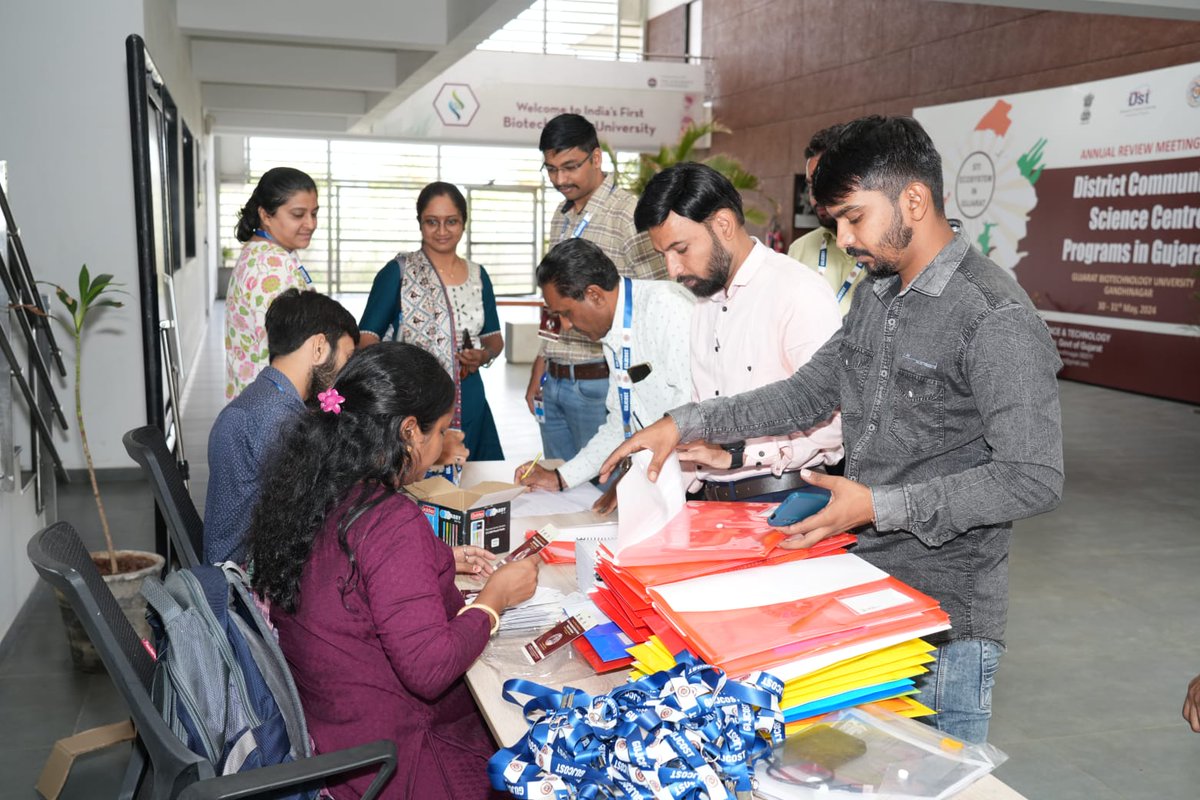 We welcome all our Community Science Centre Coordinators at #Gujarat Biotechnology University! We eagerly await the experiences of STEM outreach and learning...