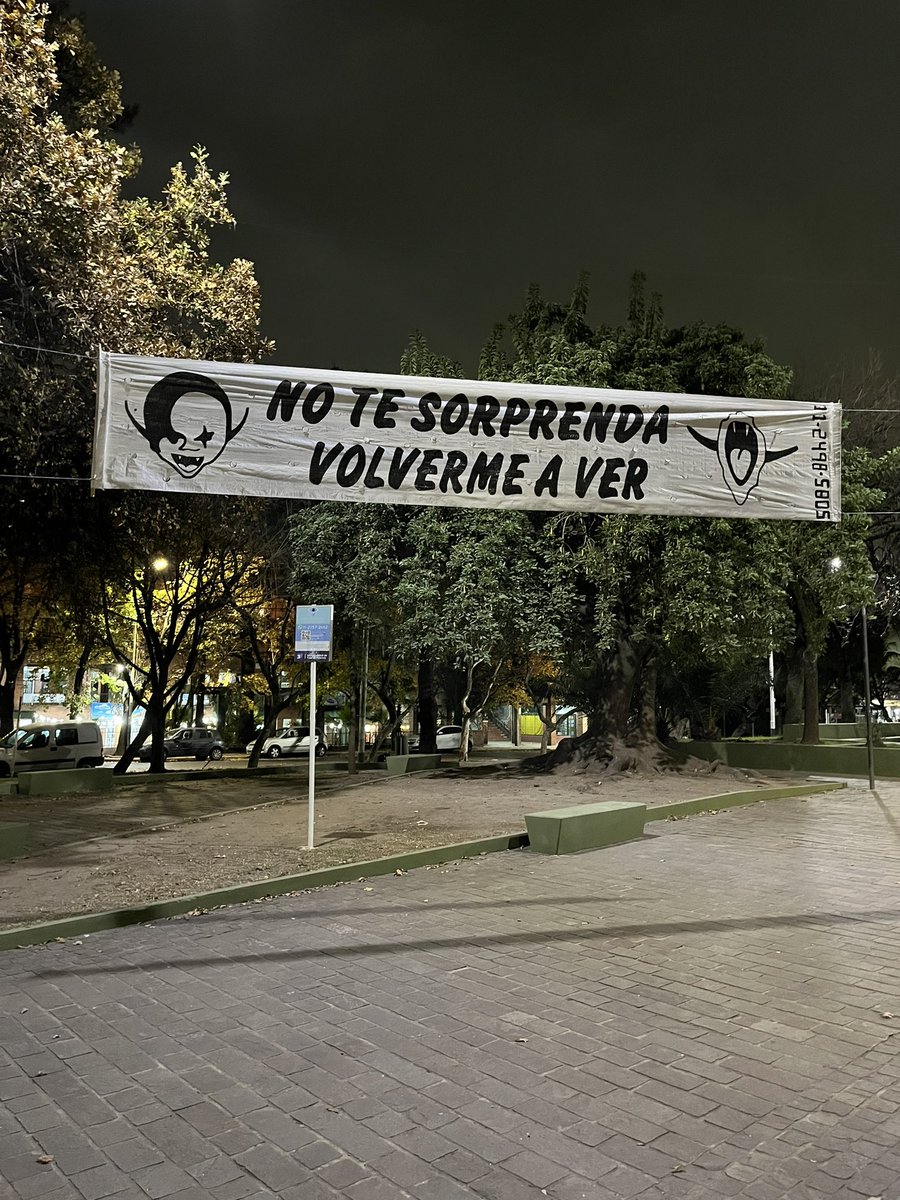 Mirame bien, dijo al partir