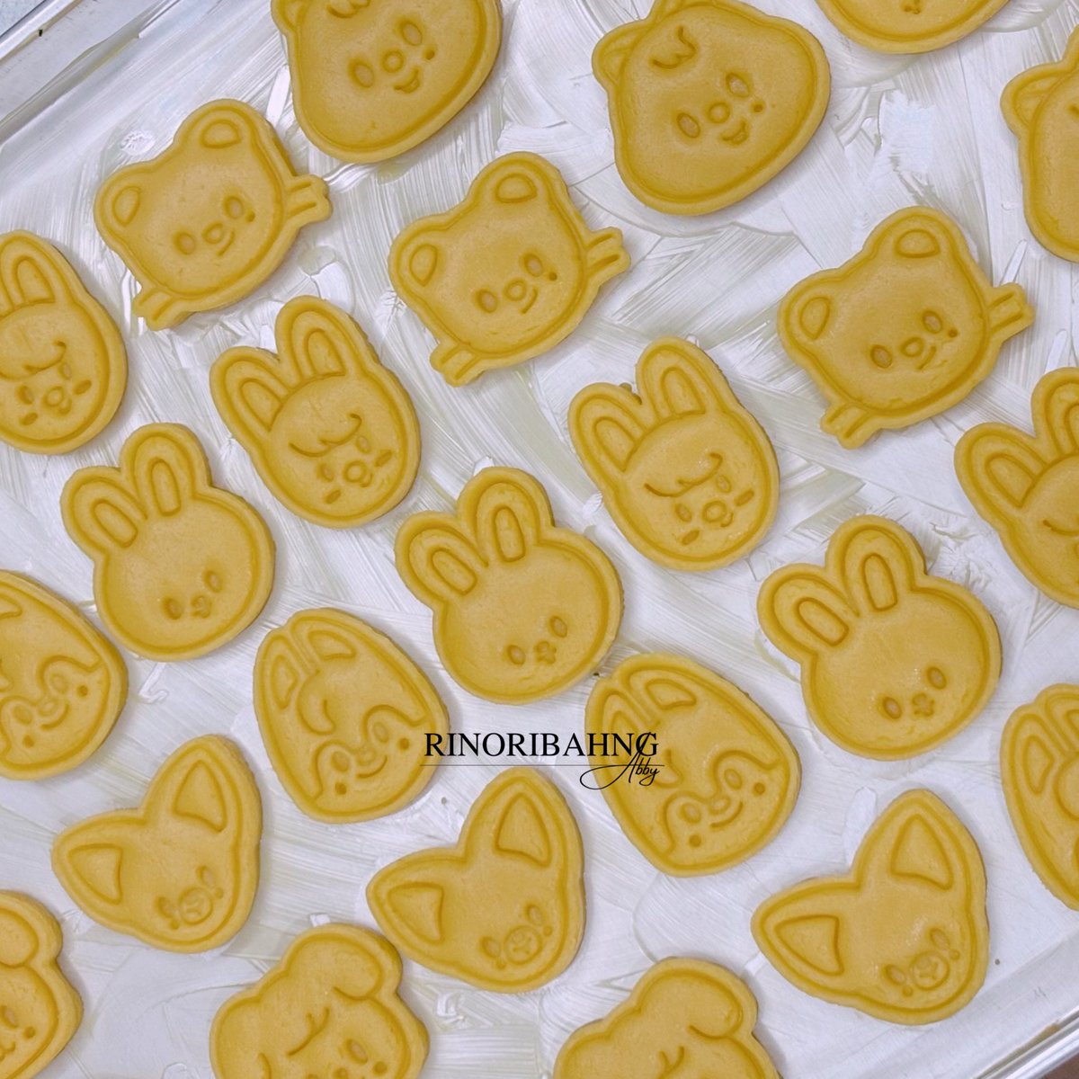 rinoribahng's tweet image. 𝘙𝘛’𝘴 𝘢𝘱𝘱𝘳𝘦𝘤𝘪𝘢𝘵𝘦𝘥

🍪 SKZOO Cookie Cutter Ver. 2 (skzoo 10cm version)
🍪 SKZOO Cookies Ver. 2

📅 Close: 7 June 2024 23:59 WIB/GMT+7 

Detail on link below
• Cookie Cutter : forms.gle/urnuh5J6hJ9PsM…
• SKZOO Cookies (INA only) : forms.gle/3vS1RfhA2T6rfq…

📍Tangerang,…