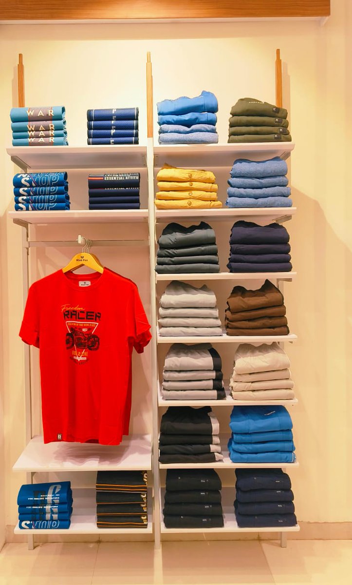 KlubFox97's tweet photo. We are thrilled to announce the grand opening of our NEW Klub Fox store in Harda, Madhya Pradesh! 🦊✨

Location 📌  - Klub Fox, Opp. Narmada Complex, Mahesh Market, Indore Road, Harda Madhya Pradesh. 461331

#KlubFoxLaunch https://t.co/B0bhWkV0pF