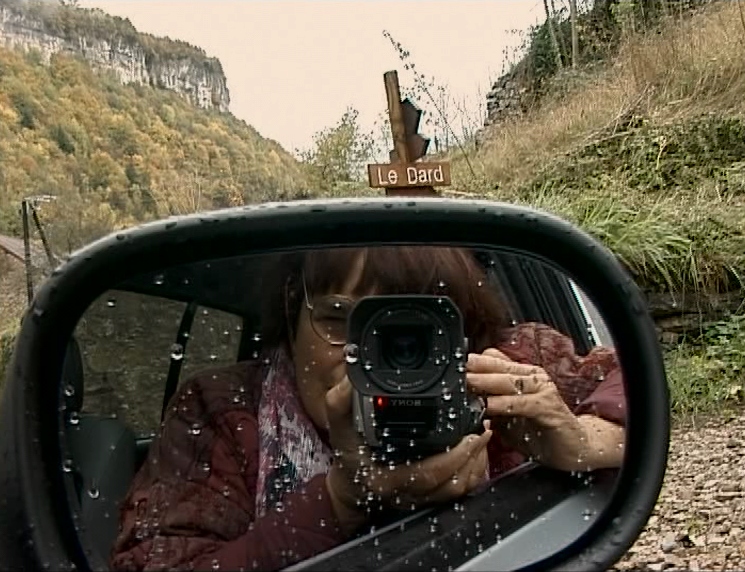 'In my films, I always wanted to make people see deeply. I don’t want to show things, but to give people the desire to see.” — Agnès Varda #BornOnThisDay

(Also, we're showing THE GLEANERS AND I July 16: bit.ly/VardaGleaners)