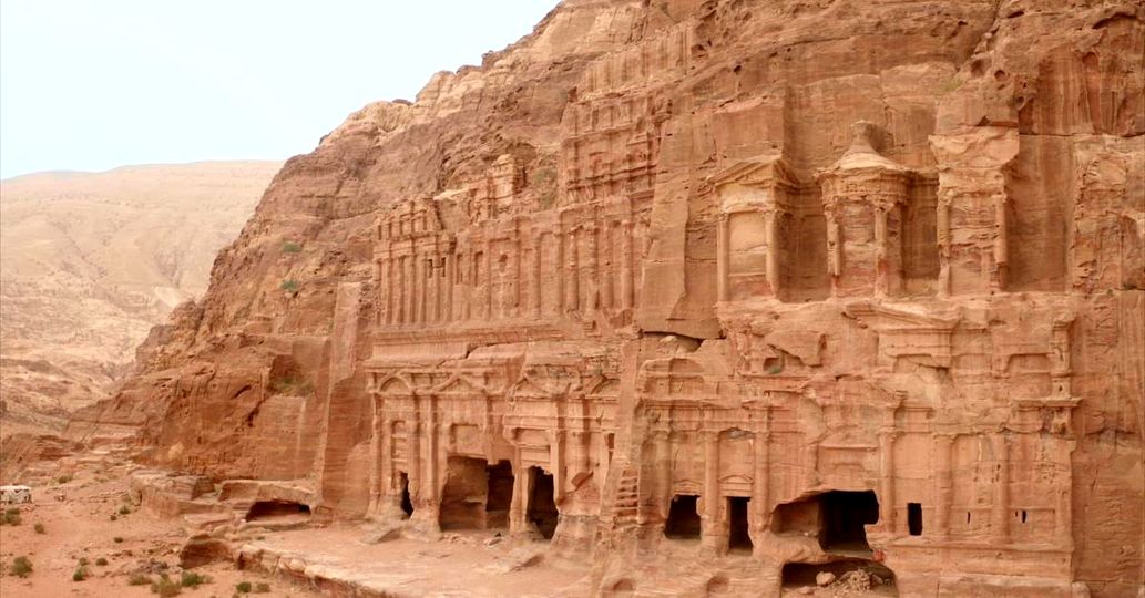 Séance Explorateurs : Jeudi 14 Juin à 14h00 et 20h30 . Expédition Petra, sur la route des Nabatéens. En présence de la réalisatrice Laïla Nehme