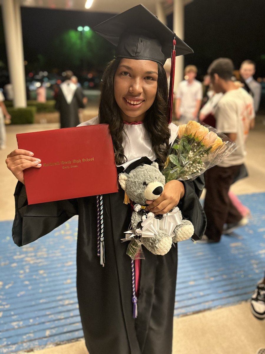 So proud of our amazing daughter, Aaliyah, for graduating from @RHHSHawks high school today! 🎓 Your hard work and dedication have paid off, and we can't wait to see what the future holds for you. Congrats, Aaliyah! 🌟❤️ #ProudParents #GraduationDay #CongratsAaliyah