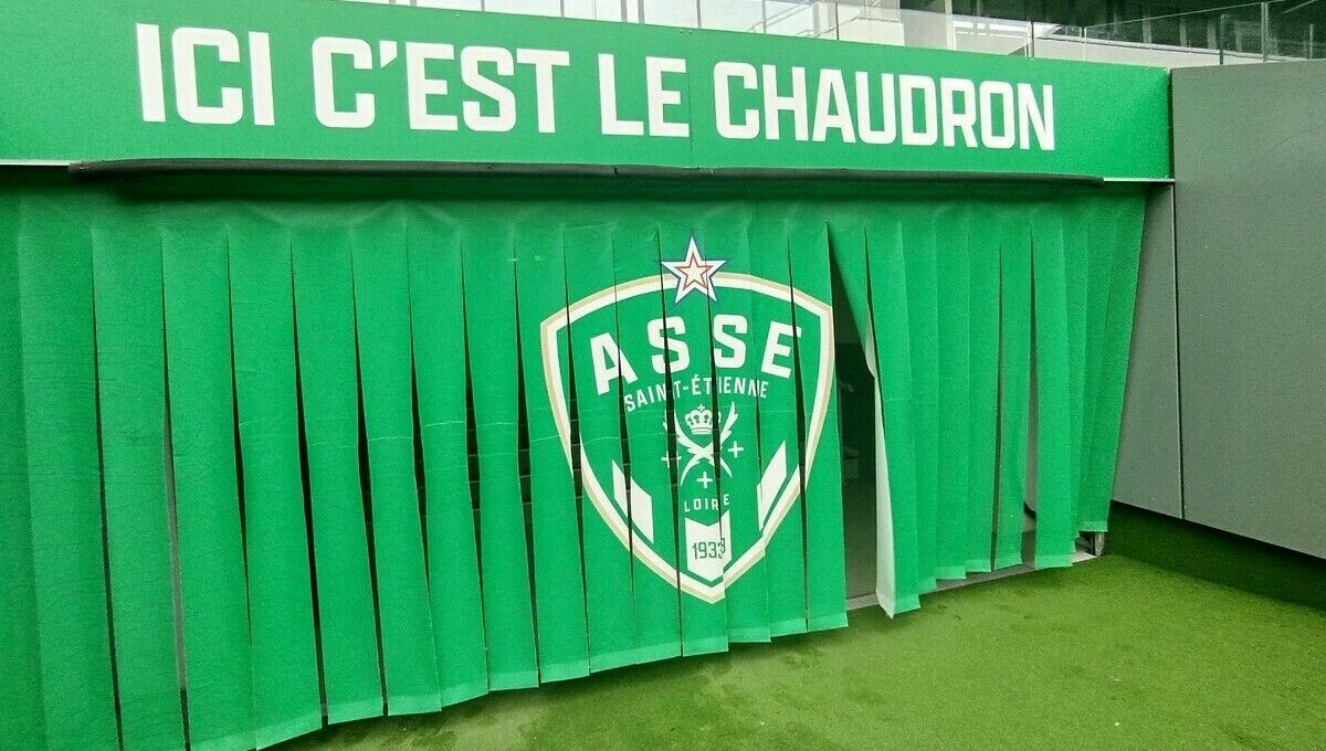Barrages L1/L2 : première manche à Geoffroy Guichard entre l'AS Saint-Etienne et le FC Metz, découvrez les groupes 👇 de ce #ASSEFCM #FBSport ➡️ l.francebleu.fr/luNA