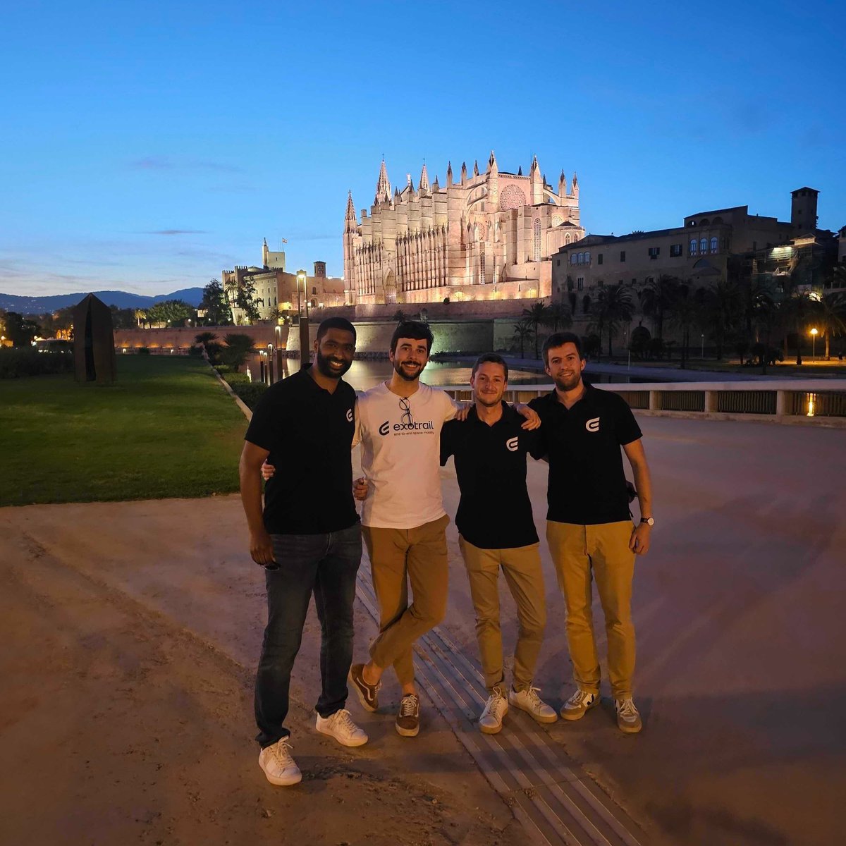 New technology will transform how we use space 🛰 

As you can see our team is very glad to be in Palma de Mallorca at the #4SSymposium! 

This edition focuses on #space transformation: sounds like a great opportunity to talk #mobility and #logistics in space🤝