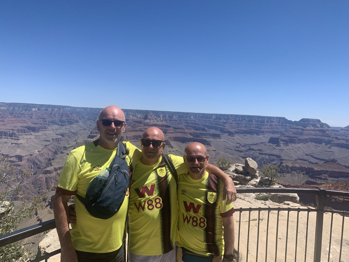 BurnleyBull's tweet photo. Hargreaves brothers on Tour USA https://t.co/rE14aTXYdv