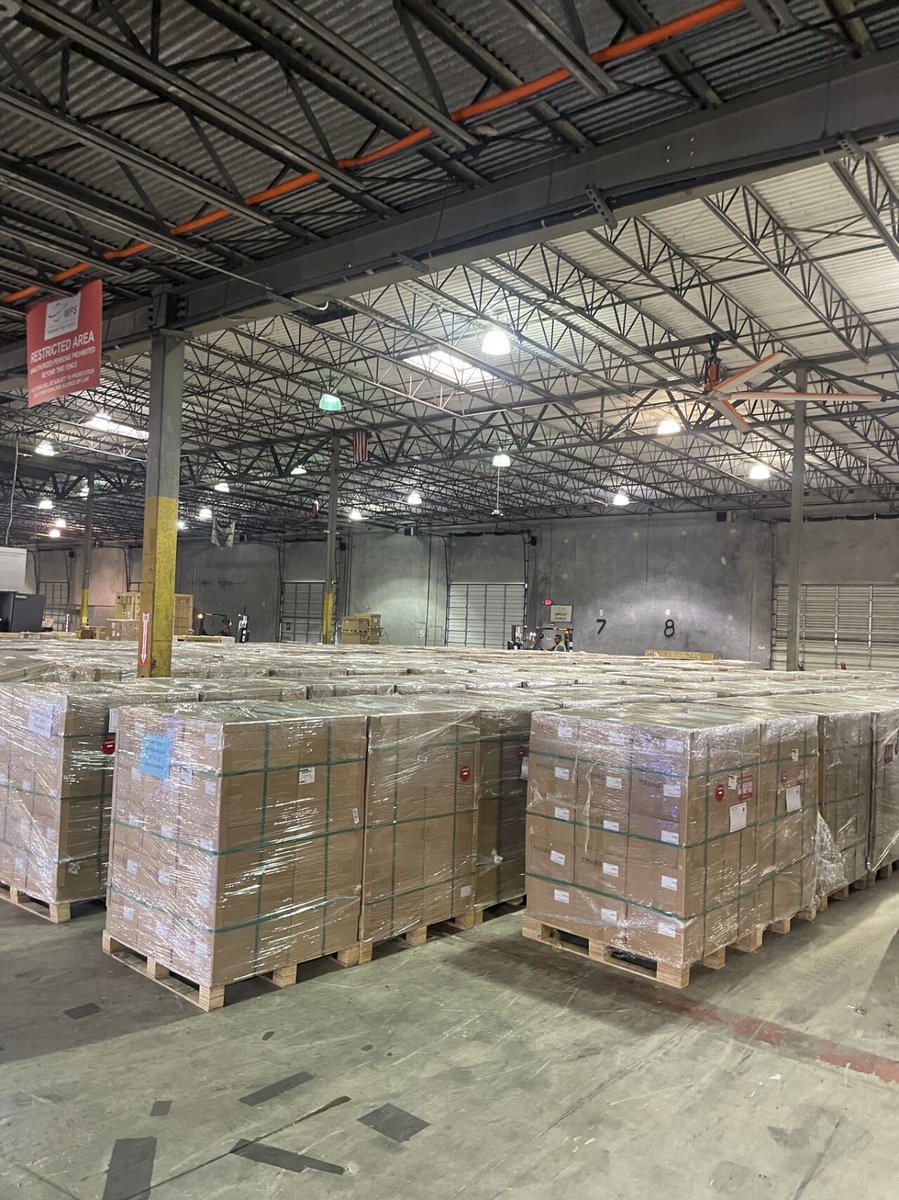 GoNationalAir's tweet photo. Recently, #NationalAirlines conquered the challenge of operating 6 charter flights within a span of 72 hours from Hanoi, Vietnam &amp; Kuching, Malaysia to the United States to meet the customer’s strict delivery deadline and successfully delivered 600 tons of cargo.
#GoNational https://t.co/Hufq8mvQuI