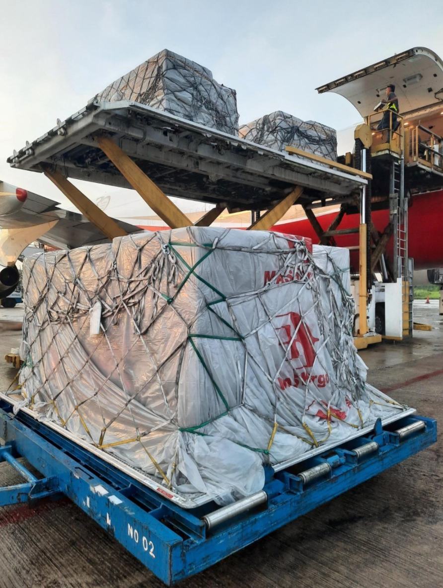 GoNationalAir's tweet photo. Recently, #NationalAirlines conquered the challenge of operating 6 charter flights within a span of 72 hours from Hanoi, Vietnam &amp; Kuching, Malaysia to the United States to meet the customer’s strict delivery deadline and successfully delivered 600 tons of cargo.
#GoNational https://t.co/Hufq8mvQuI