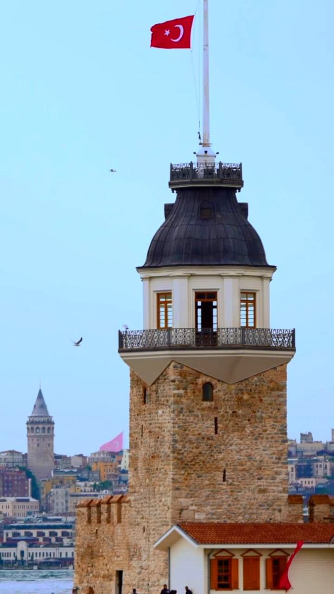 Günaydın … İstanbul by A. Kargı